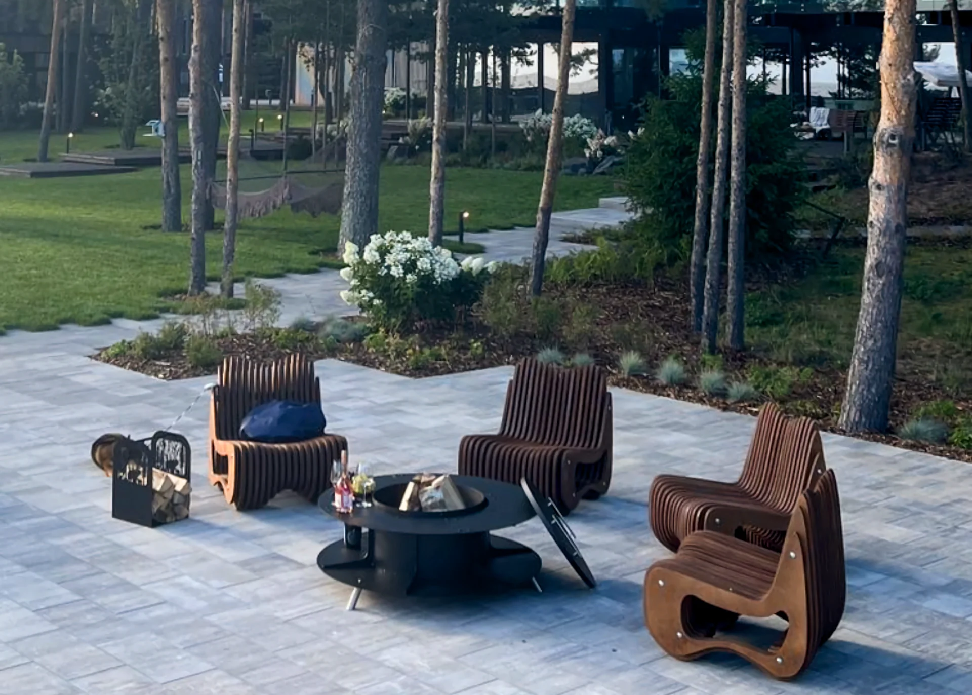 Armchairs Butterfly for the recreation area