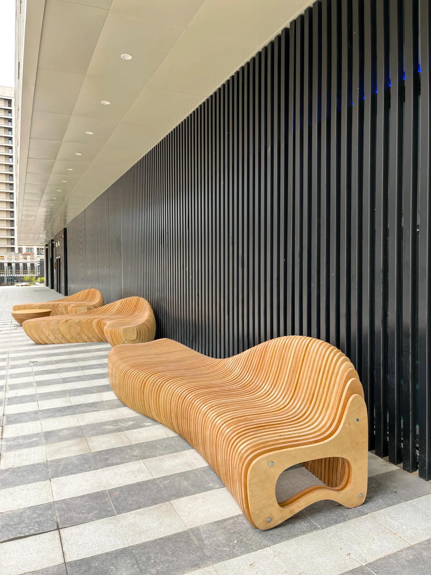 Parametric Bench Roca for residential complex Eleven