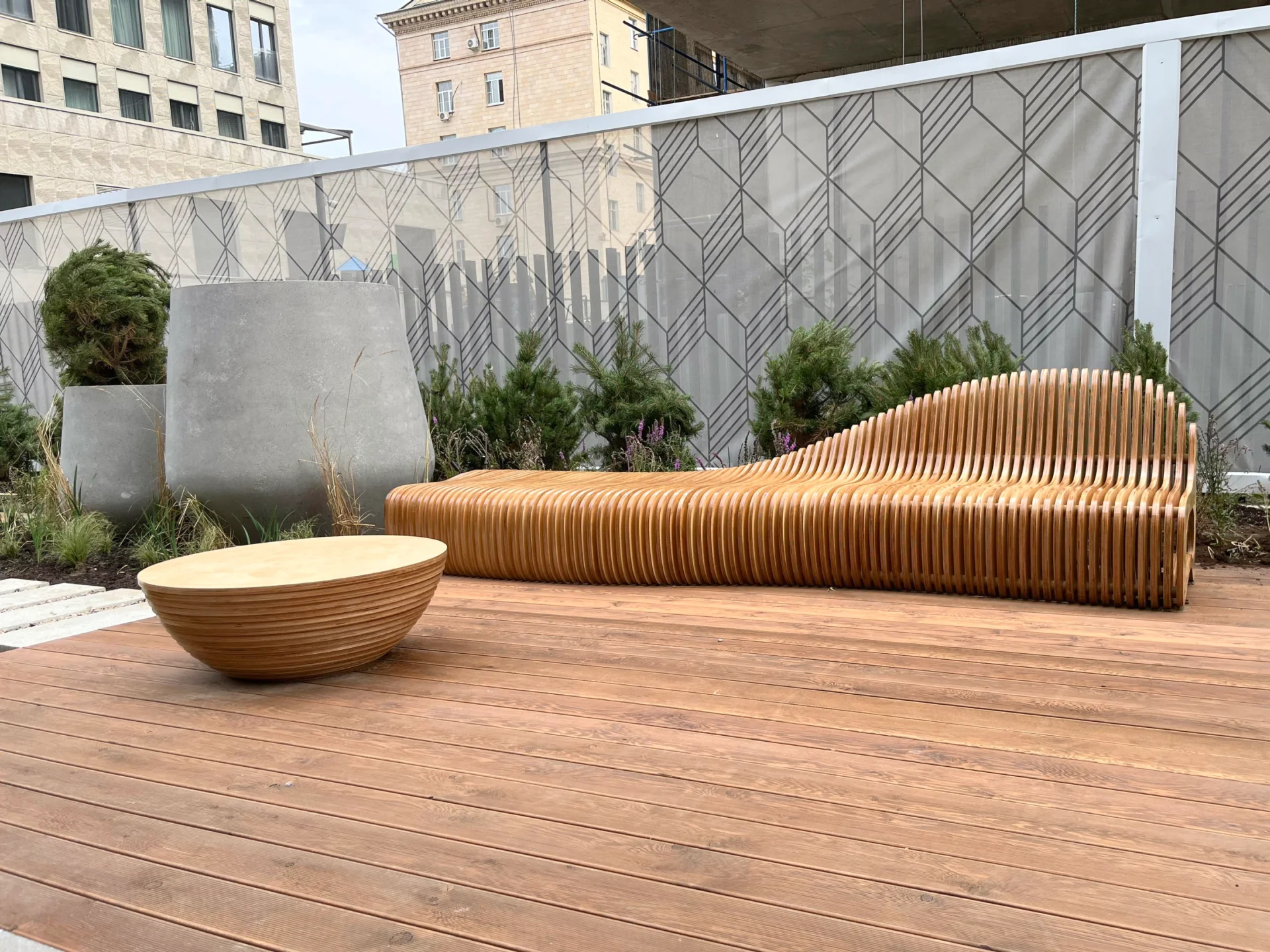 Parametric Bench Roca for residential complex Eleven